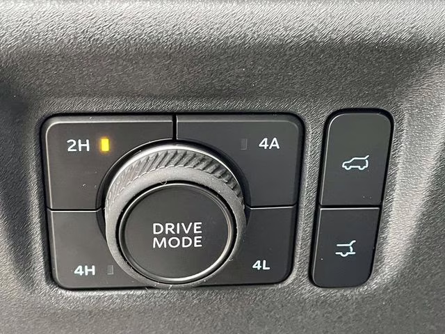 2026 Black Metallic Ford Expedition Max Platinum 4X4 SUV