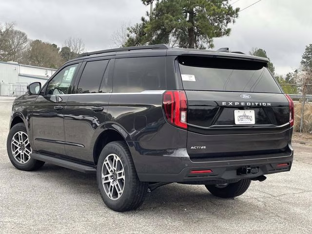 2026 Gray Metallic Ford Expedition Active RWD SUV