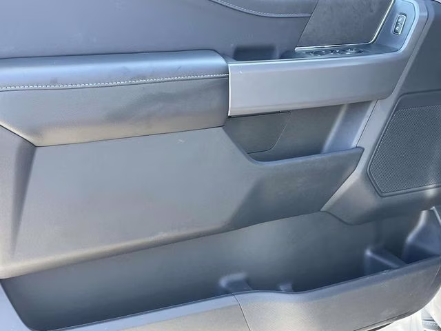 2026 Avalanche Ford F-150 XLT 4X4 Truck