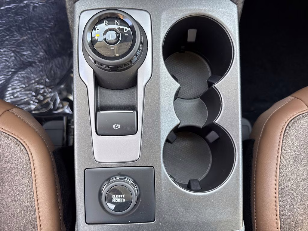 2026 Shadow Black Ford Bronco Sport Outer Banks 4X4 SUV