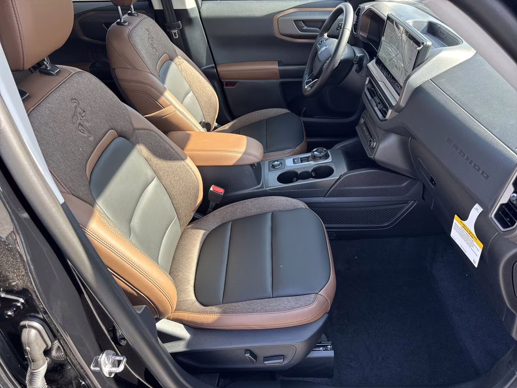 2026 Shadow Black Ford Bronco Sport Outer Banks 4X4 SUV