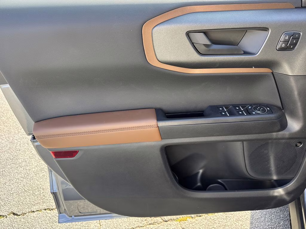 2026 Gray Metallic Ford Bronco Sport Outer Banks 4X4 SUV