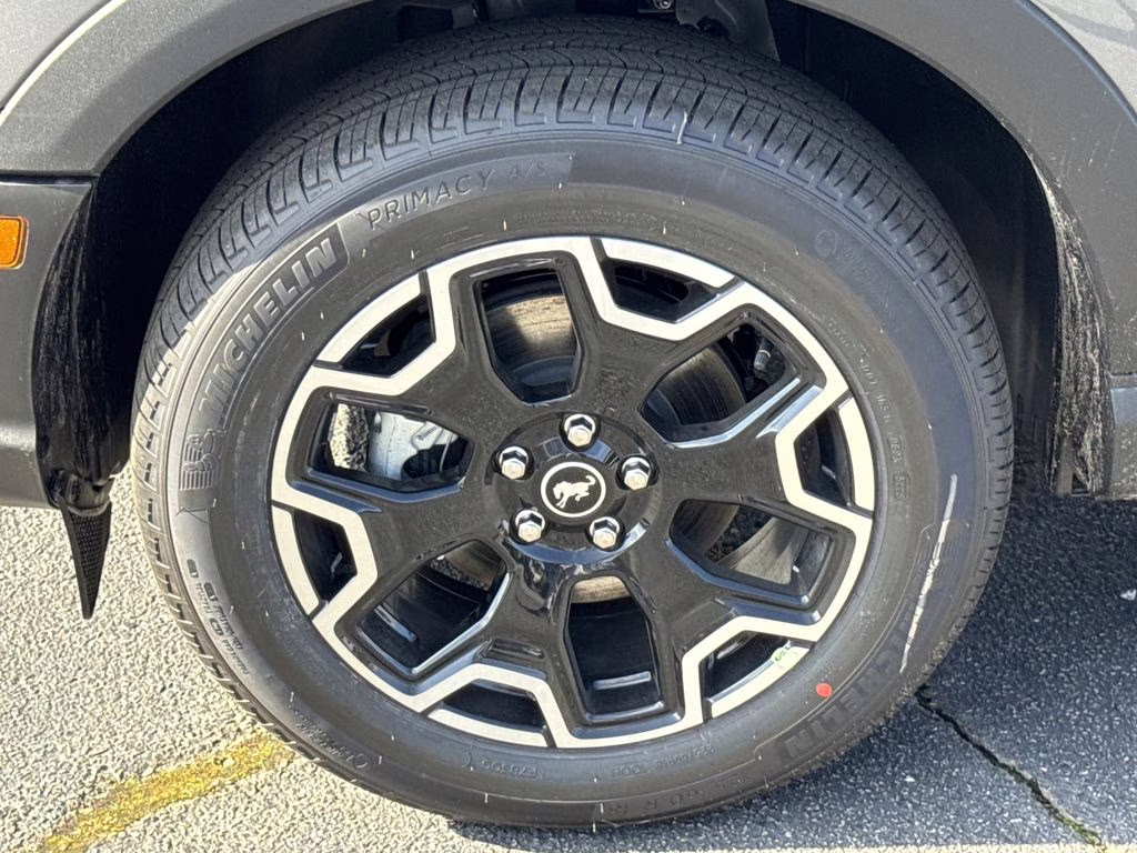 2026 Gray Metallic Ford Bronco Sport Outer Banks 4X4 SUV