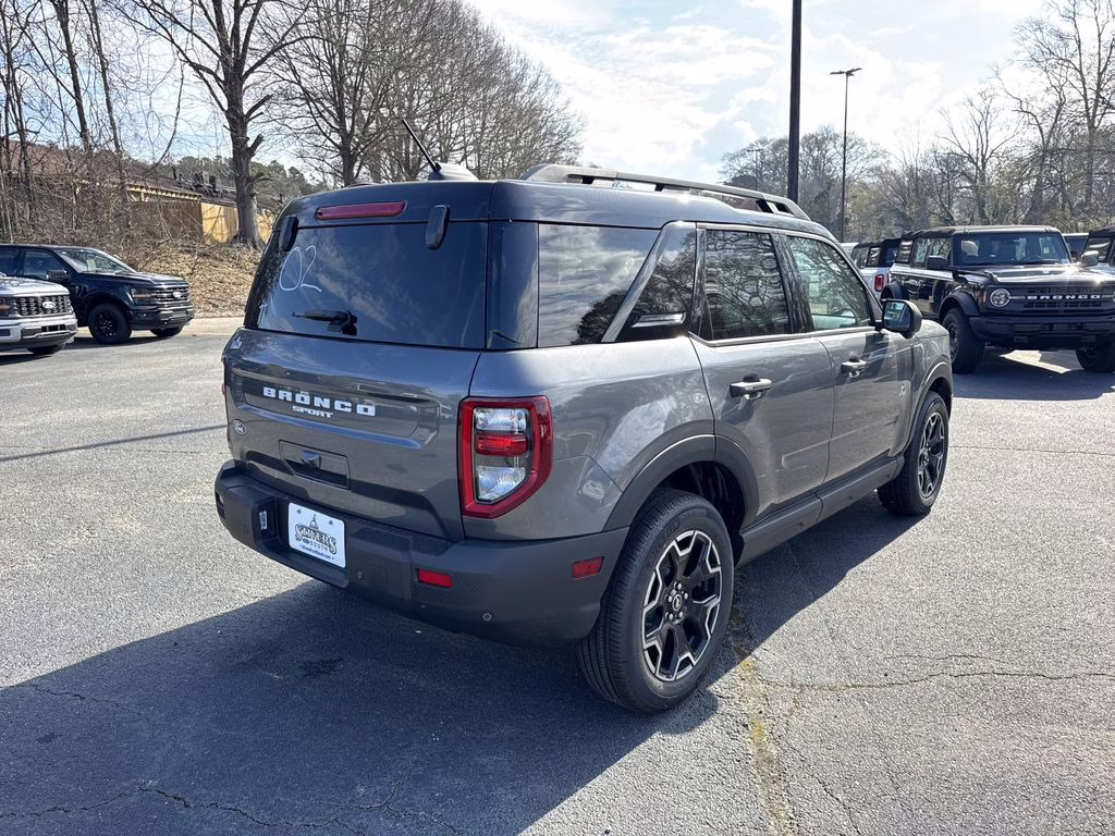 2026 Gray Metallic Ford Bronco Sport Outer Banks 4X4 SUV