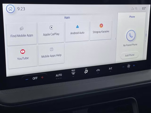 2026 White Metallic Ford Maverick XL FWD Truck