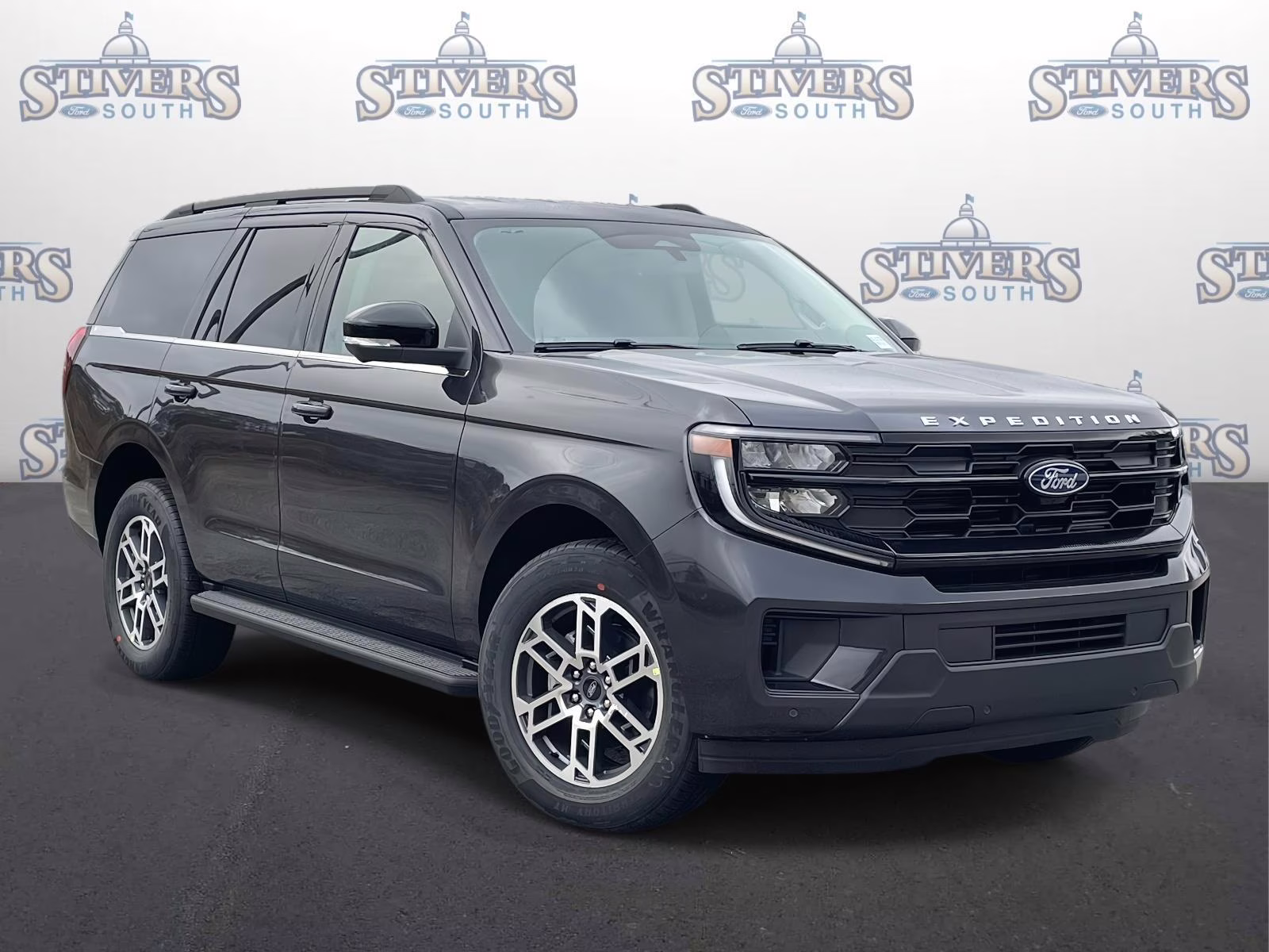 2026 Gray Metallic Ford Expedition Active RWD SUV