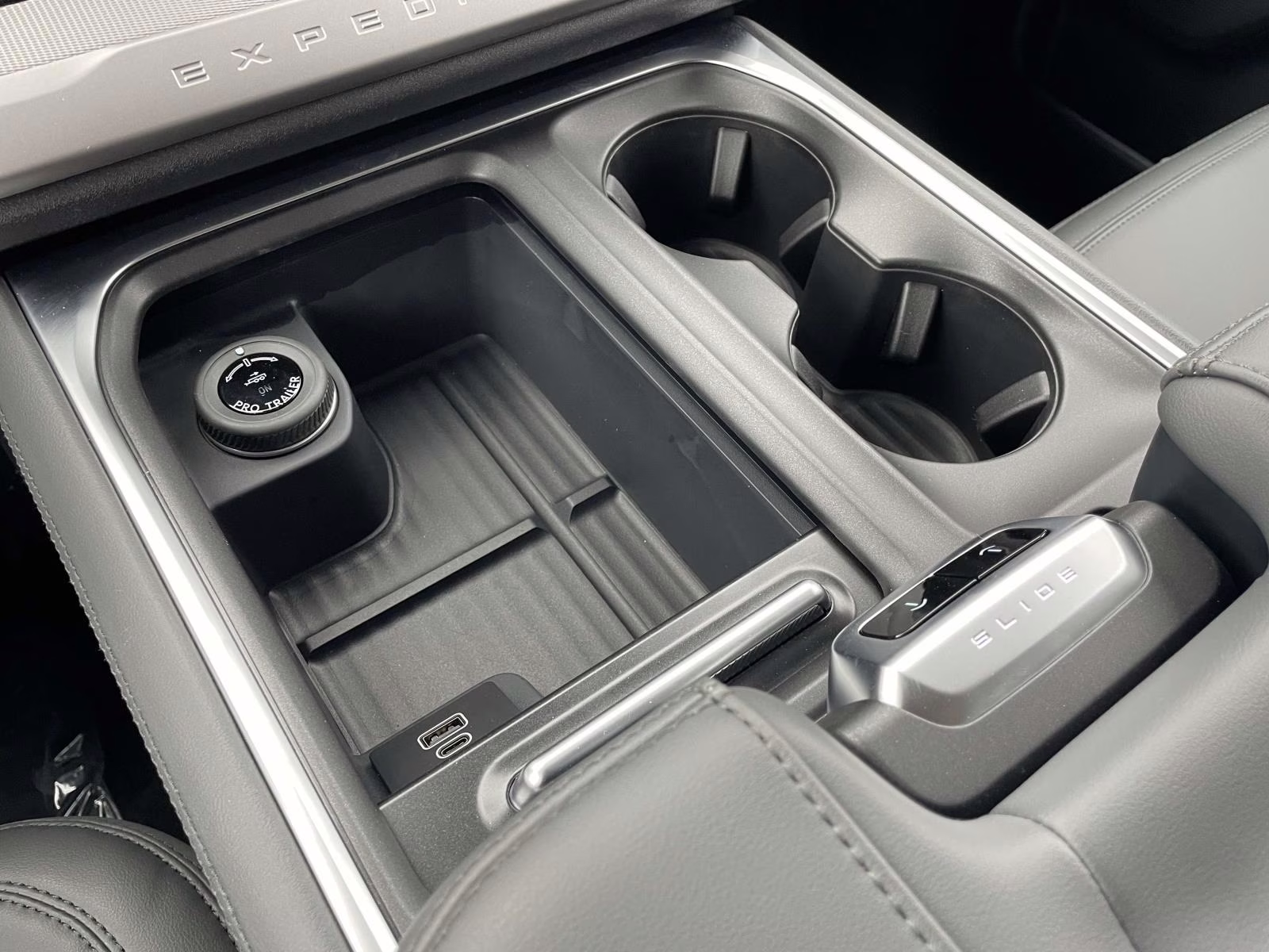 2026 Gray Metallic Ford Expedition Active RWD SUV