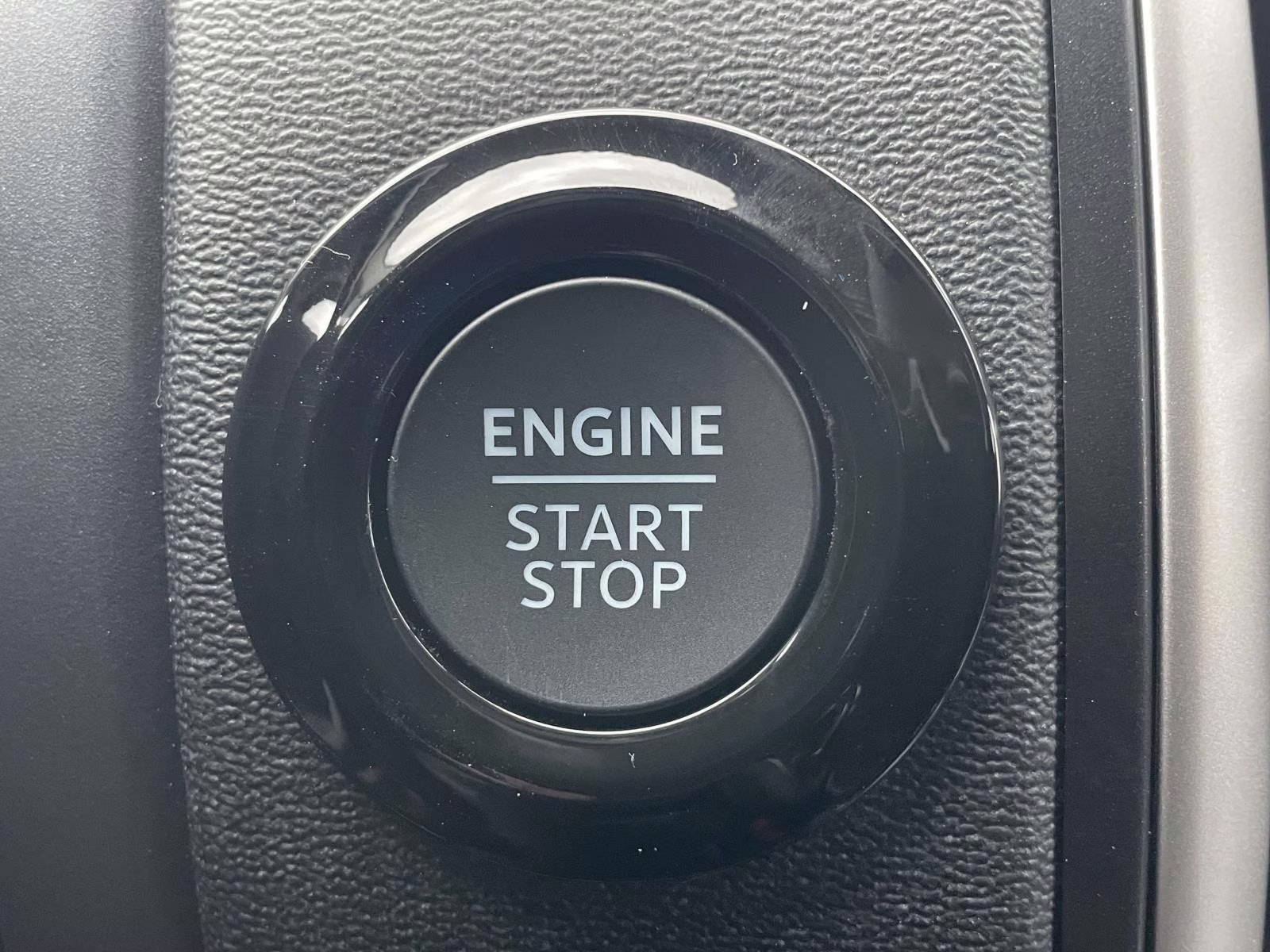 2026 Gray Metallic Ford Expedition Active RWD SUV