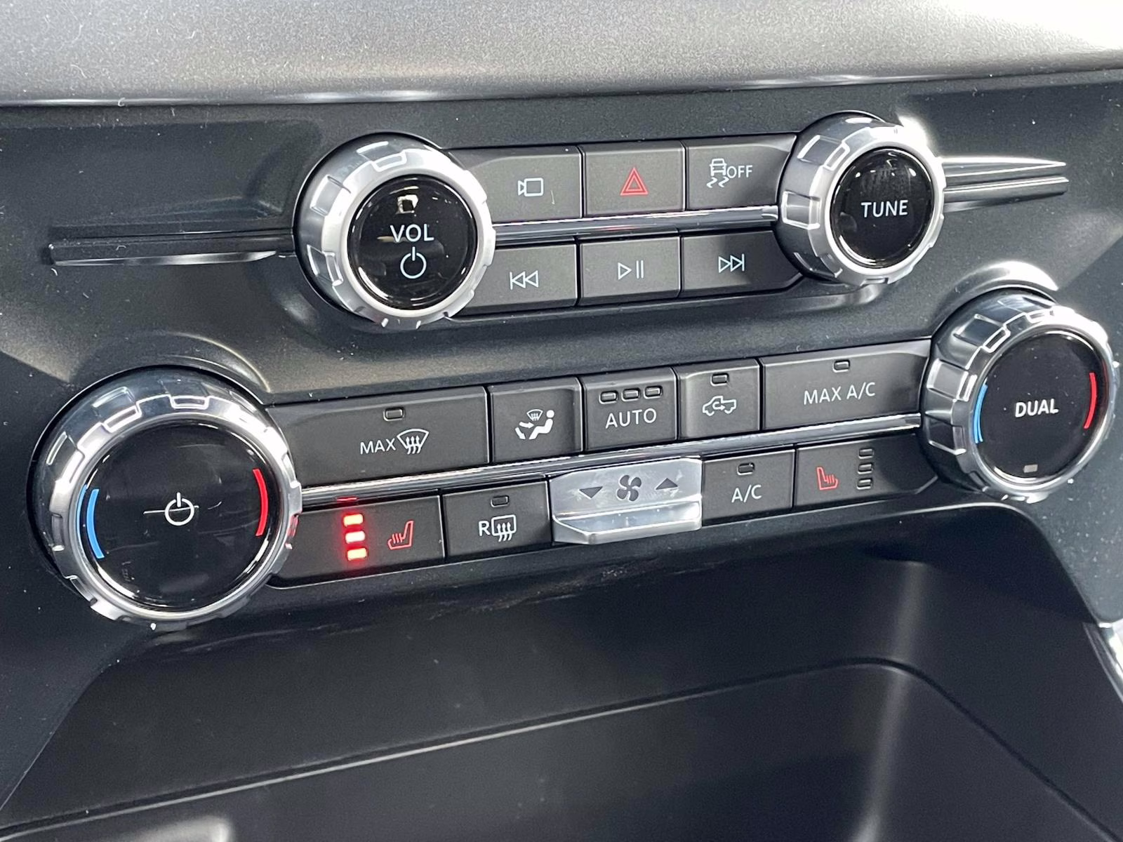 2026 Oxford White Ford F-150 XLT 4X4 Truck