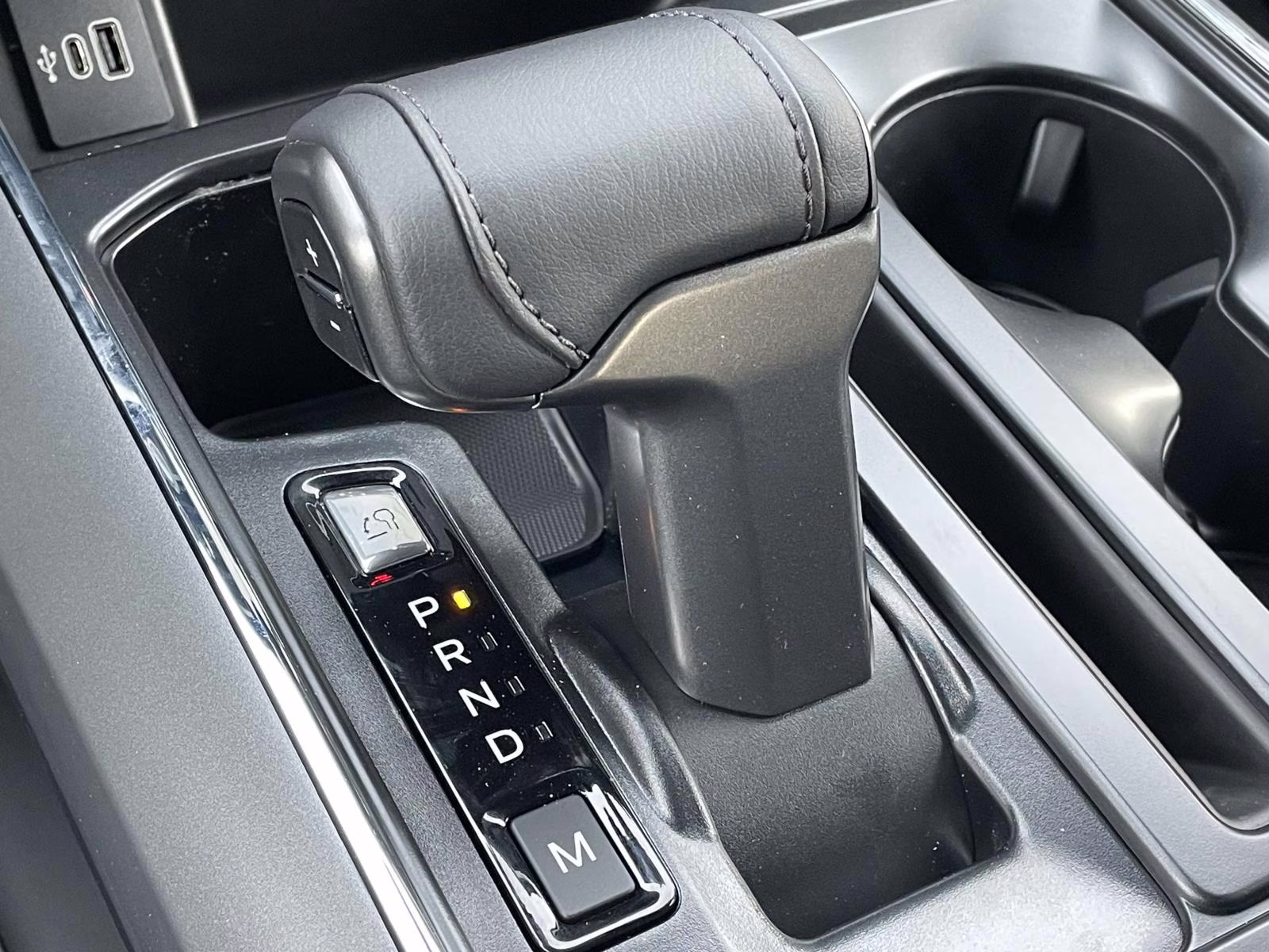 2026 Oxford White Ford F-150 XLT 4X4 Truck