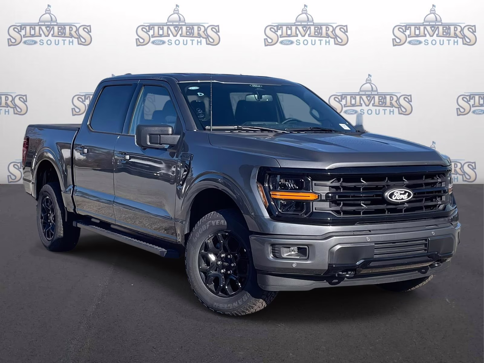 2026 Gray Metallic Ford F-150 XLT 4X4 Truck