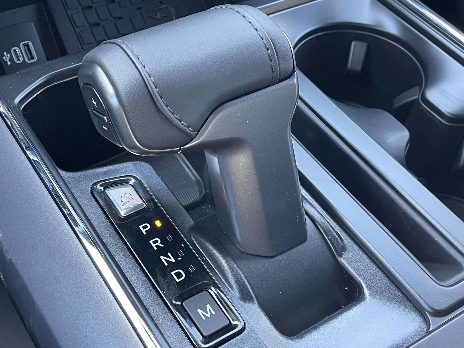 2026 Avalanche Ford F-150 XLT 4X4 Truck