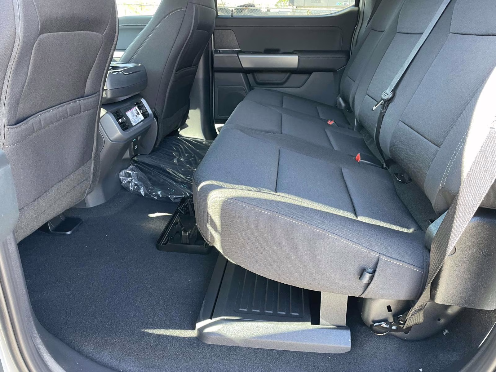 2026 Avalanche Ford F-150 XLT 4X4 Truck