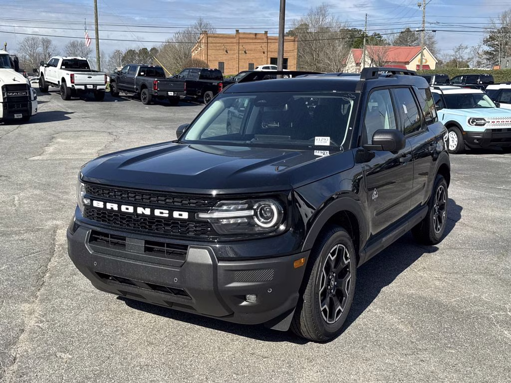 2026 Shadow Black Ford Bronco Sport Outer Banks 4X4 SUV