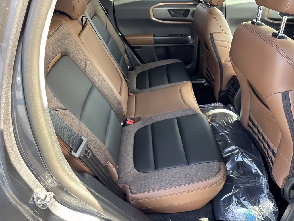 2026 Gray Metallic Ford Bronco Sport Outer Banks 4X4 SUV