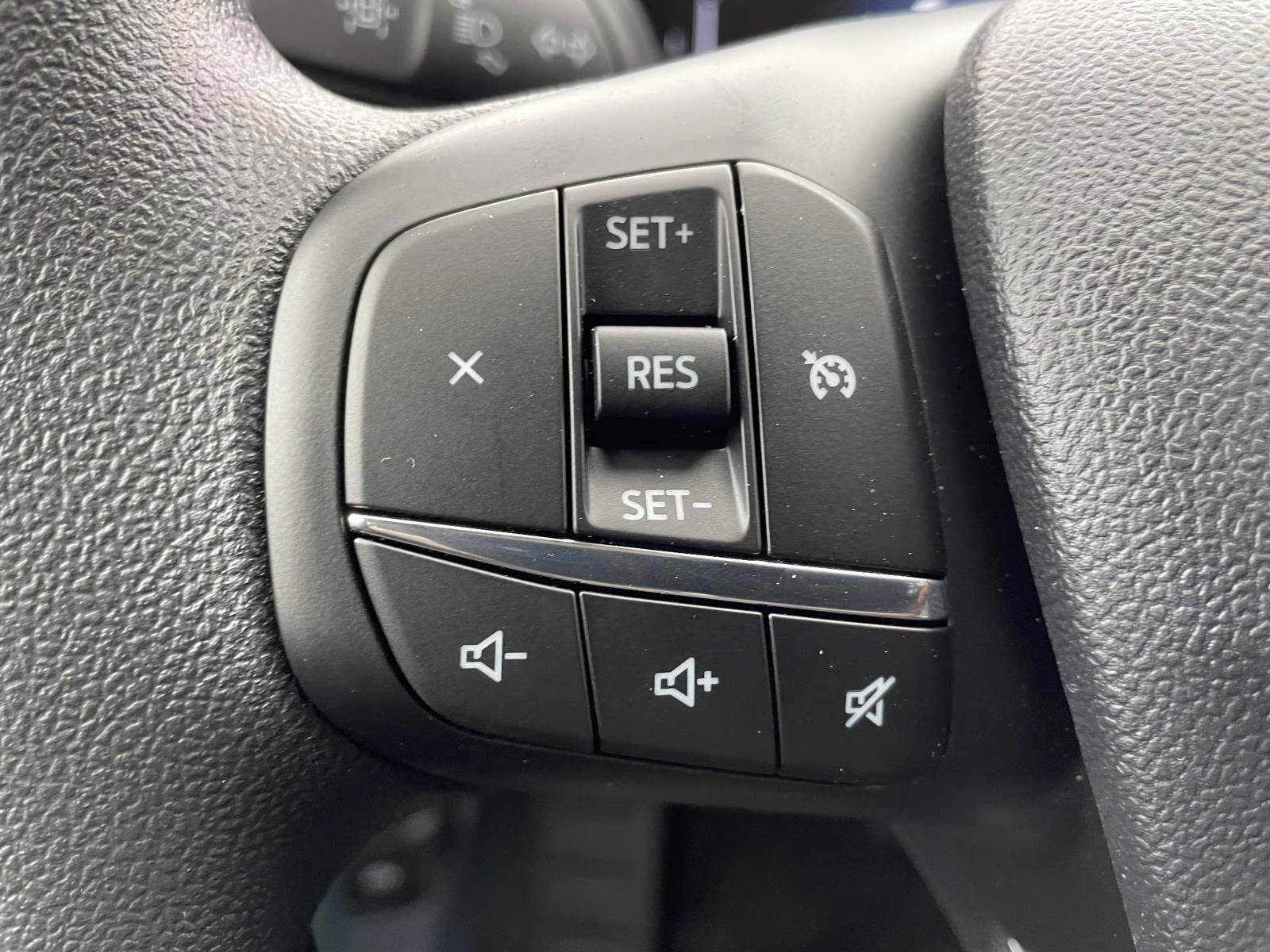 2026 Oxford White Ford Maverick XLT AWD Truck