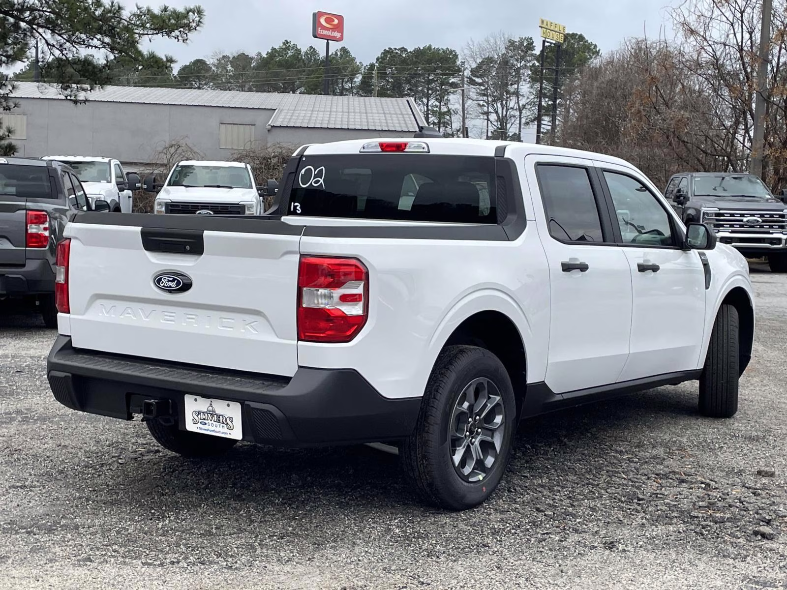 2026 Oxford White Ford Maverick XLT AWD Truck