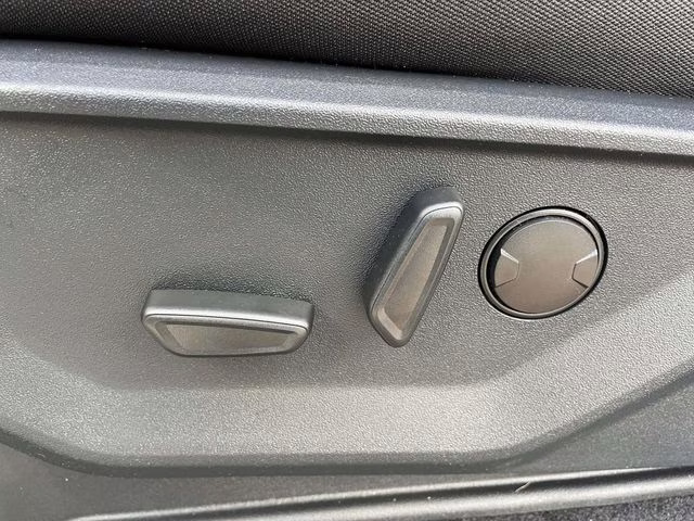 2026 Oxford White Ford F-150 XLT 4X4 Truck