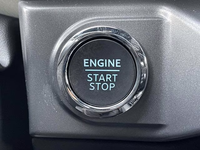 2026 Oxford White Ford F-150 XLT 4X4 Truck