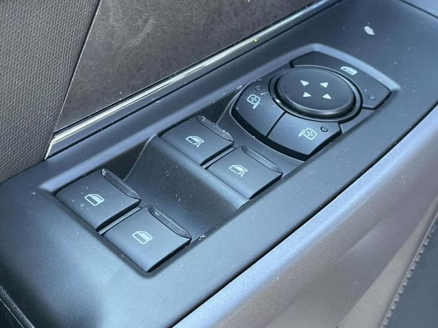 2026 Avalanche Ford F-150 XLT 4X4 Truck