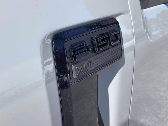 2026 Avalanche Ford F-150 XLT 4X4 Truck