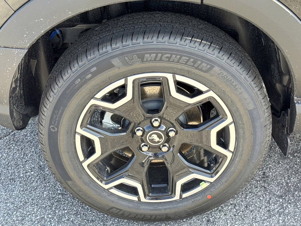 2026 Shadow Black Ford Bronco Sport Outer Banks 4X4 SUV