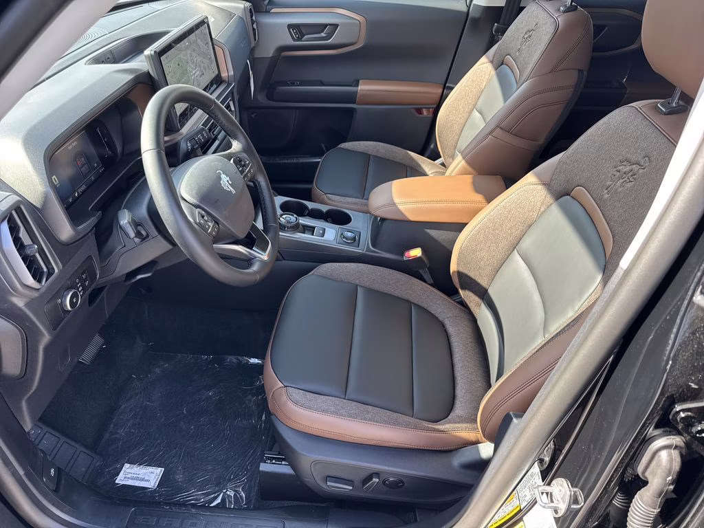 2026 Shadow Black Ford Bronco Sport Outer Banks 4X4 SUV