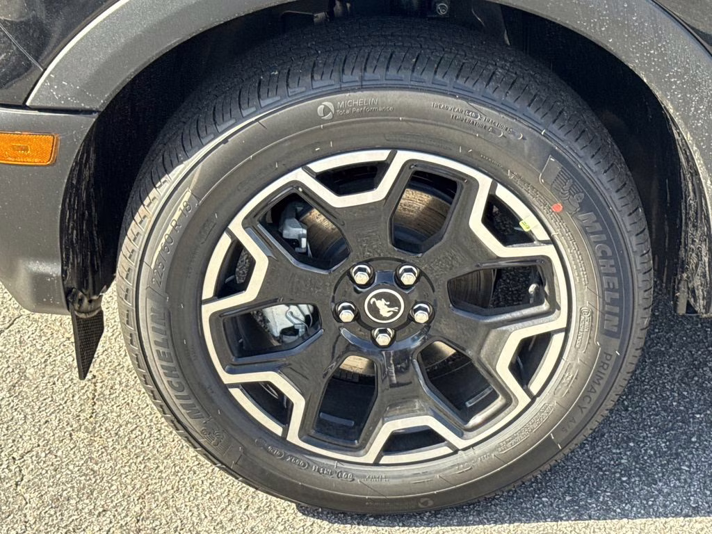 2026 Shadow Black Ford Bronco Sport Outer Banks 4X4 SUV