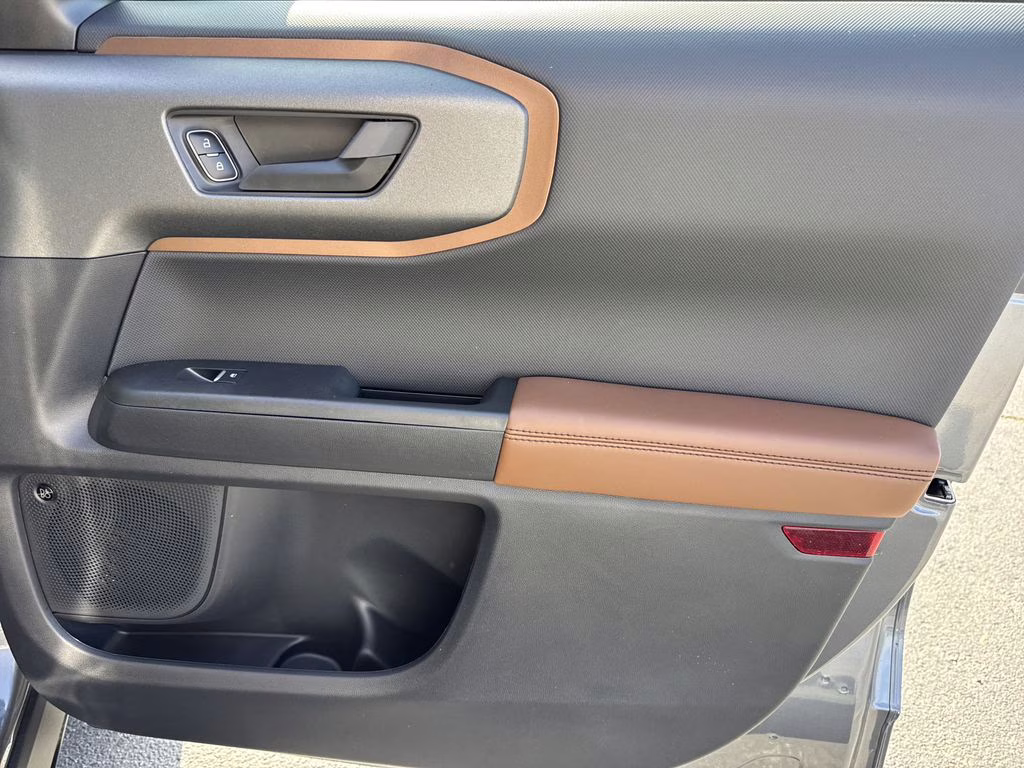 2026 Gray Metallic Ford Bronco Sport Outer Banks 4X4 SUV