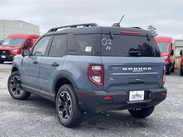 2026 Azure Gray Metallic Ford Bronco Sport Outer Banks 4X4 SUV
