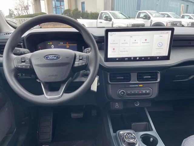 2026 White Metallic Ford Maverick XL FWD Truck