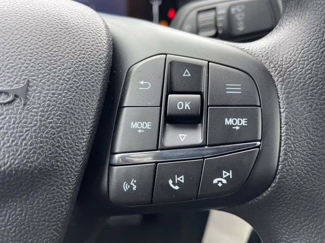 2026 White Metallic Ford Maverick XL FWD Truck