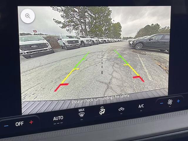 2026 White Metallic Ford Maverick XL FWD Truck