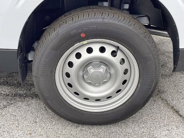 2026 White Metallic Ford Maverick XL FWD Truck