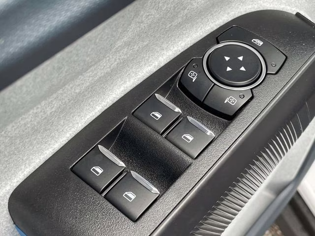 2026 Oxford White Ford Maverick XLT AWD Truck