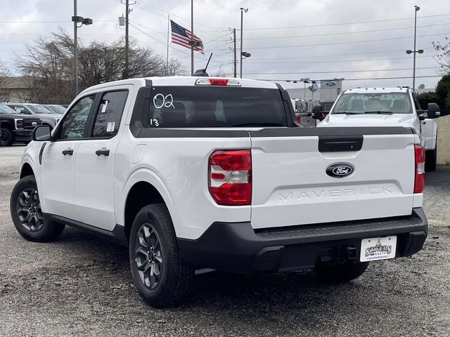 2026 Oxford White Ford Maverick XLT AWD Truck