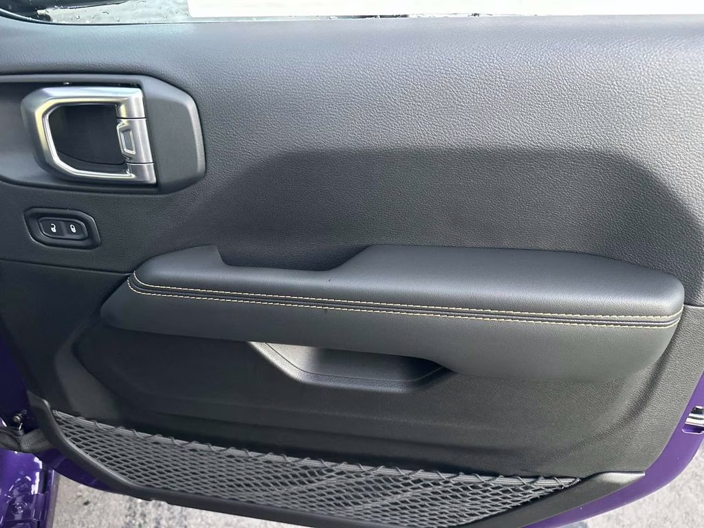 2026 Reign Jeep Gladiator Sahara 4X4 Truck