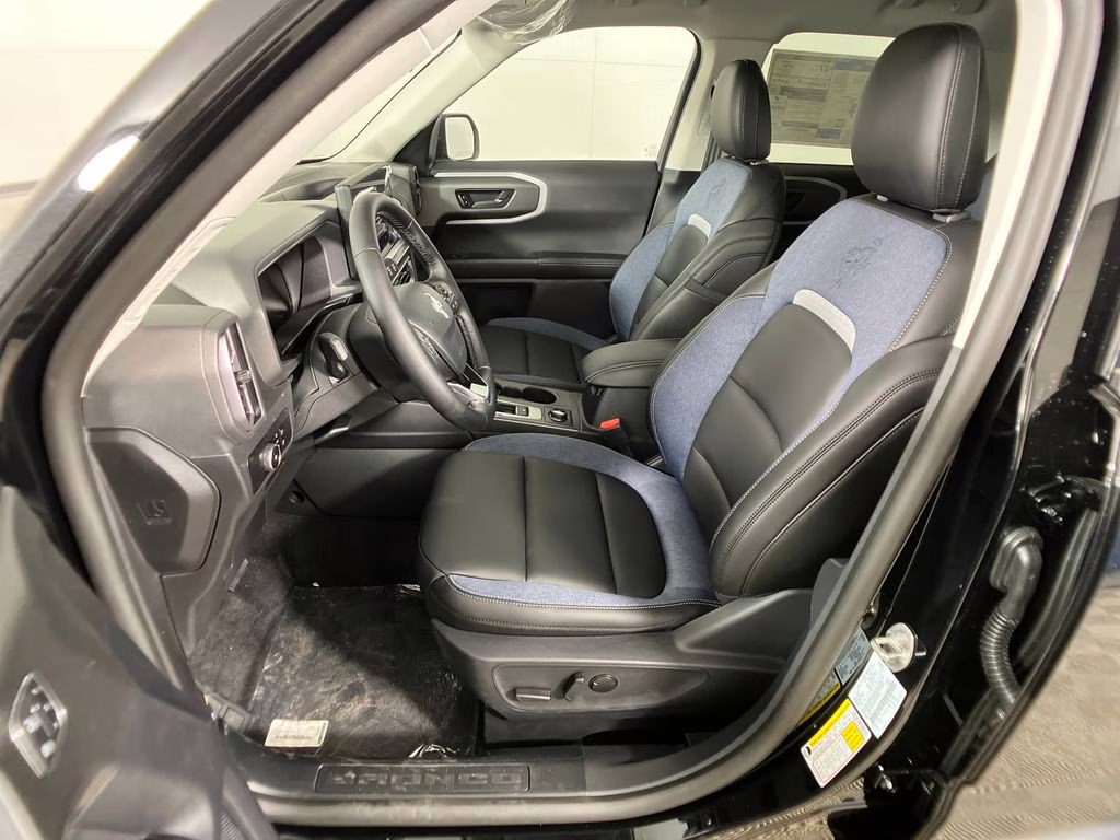 2026 Shadow Black Ford Bronco Sport Outer Banks 4X4 SUV