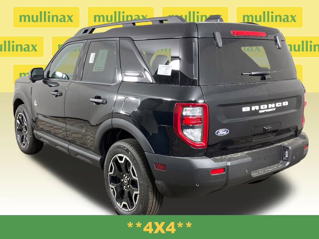 2026 Shadow Black Ford Bronco Sport Outer Banks 4X4 SUV