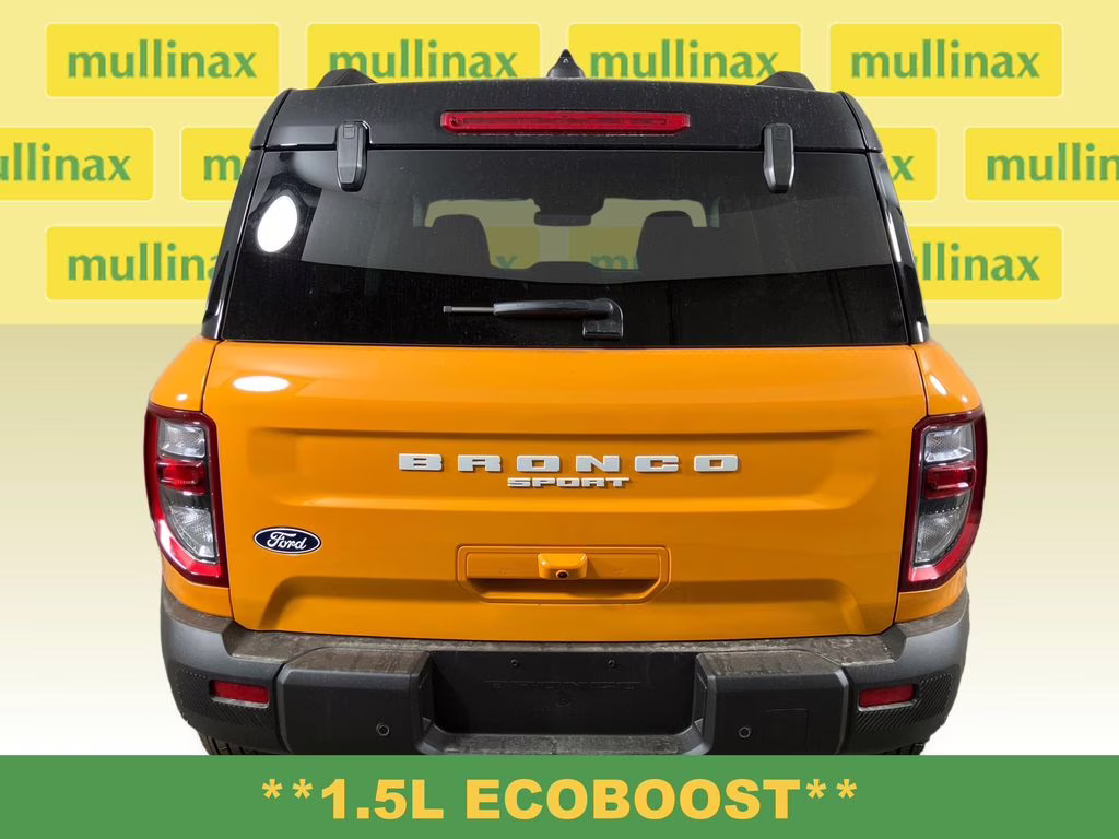 2026 Orange Fury Metallic Tri-Coat Ford Bronco Sport Outer Banks 4X4 SUV