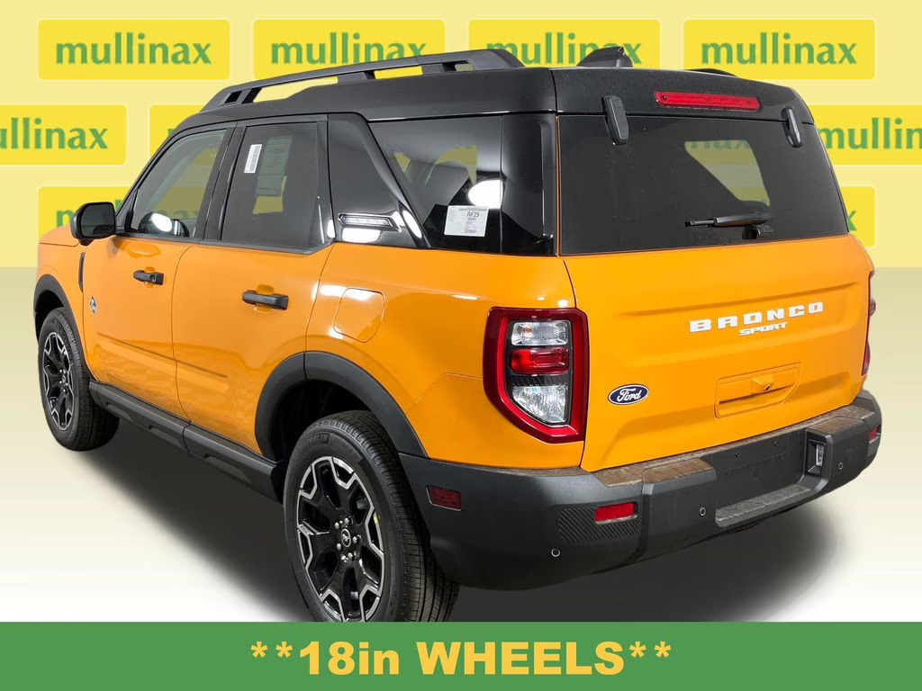 2026 Orange Fury Metallic Tri-Coat Ford Bronco Sport Outer Banks 4X4 SUV