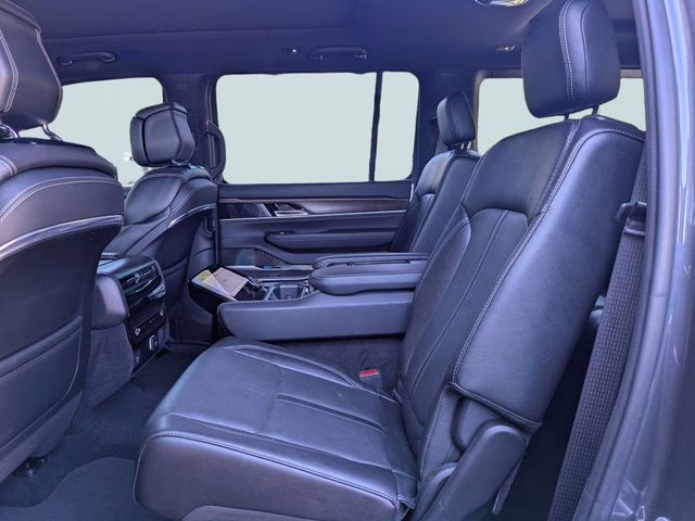 2023 Baltic Gray Metallic Clearcoat Jeep Grand Wagoneer Base 4X4 SUV