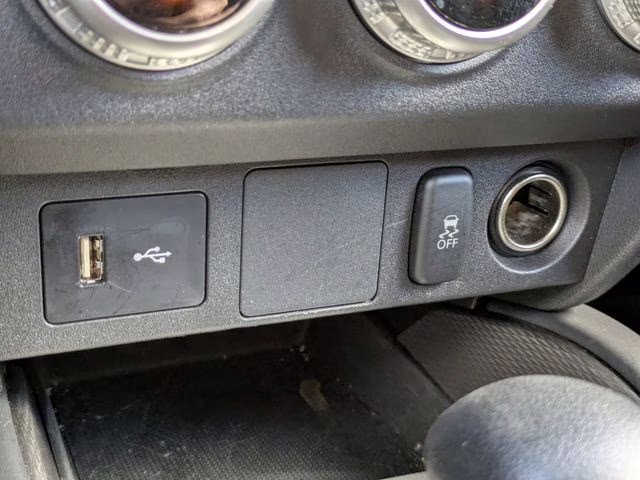 2025 Labrador Black Pearl Mitsubishi Outlander Sport 2.0 ES 4X4 SUV