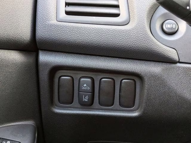 2025 Labrador Black Pearl Mitsubishi Outlander Sport 2.0 ES 4X4 SUV