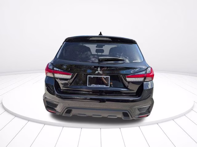 2025 Labrador Black Pearl Mitsubishi Outlander Sport 2.0 ES 4X4 SUV