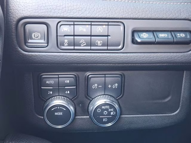 2023 Midnight Blue Metallic GMC Yukon Denali 4X4 SUV