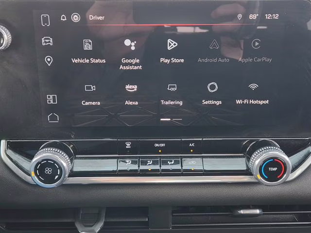 2024 Summit White GMC Canyon Elevation RWD Truck