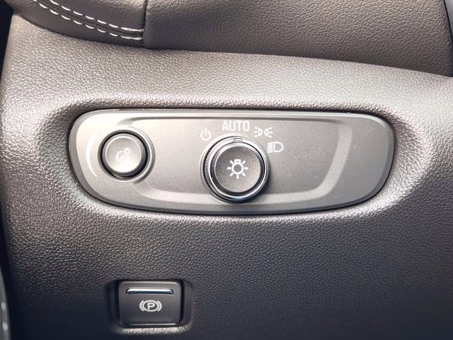 2024 Summit White Chevrolet Blazer LT FWD SUV