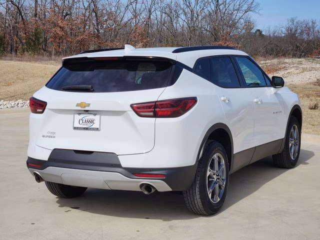 2024 Summit White Chevrolet Blazer LT FWD SUV