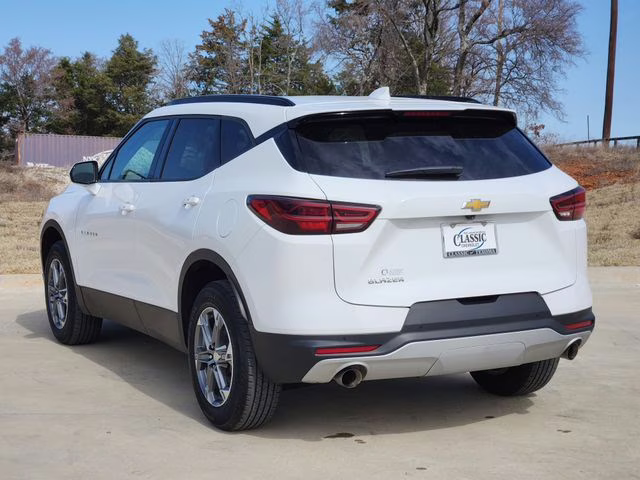 2024 Summit White Chevrolet Blazer LT FWD SUV